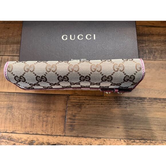 GUCCI Women’s OPHIDIA CONTINENTAL WALLET With Purple Leather Trim & Heart Charms - Picture 10 of 14